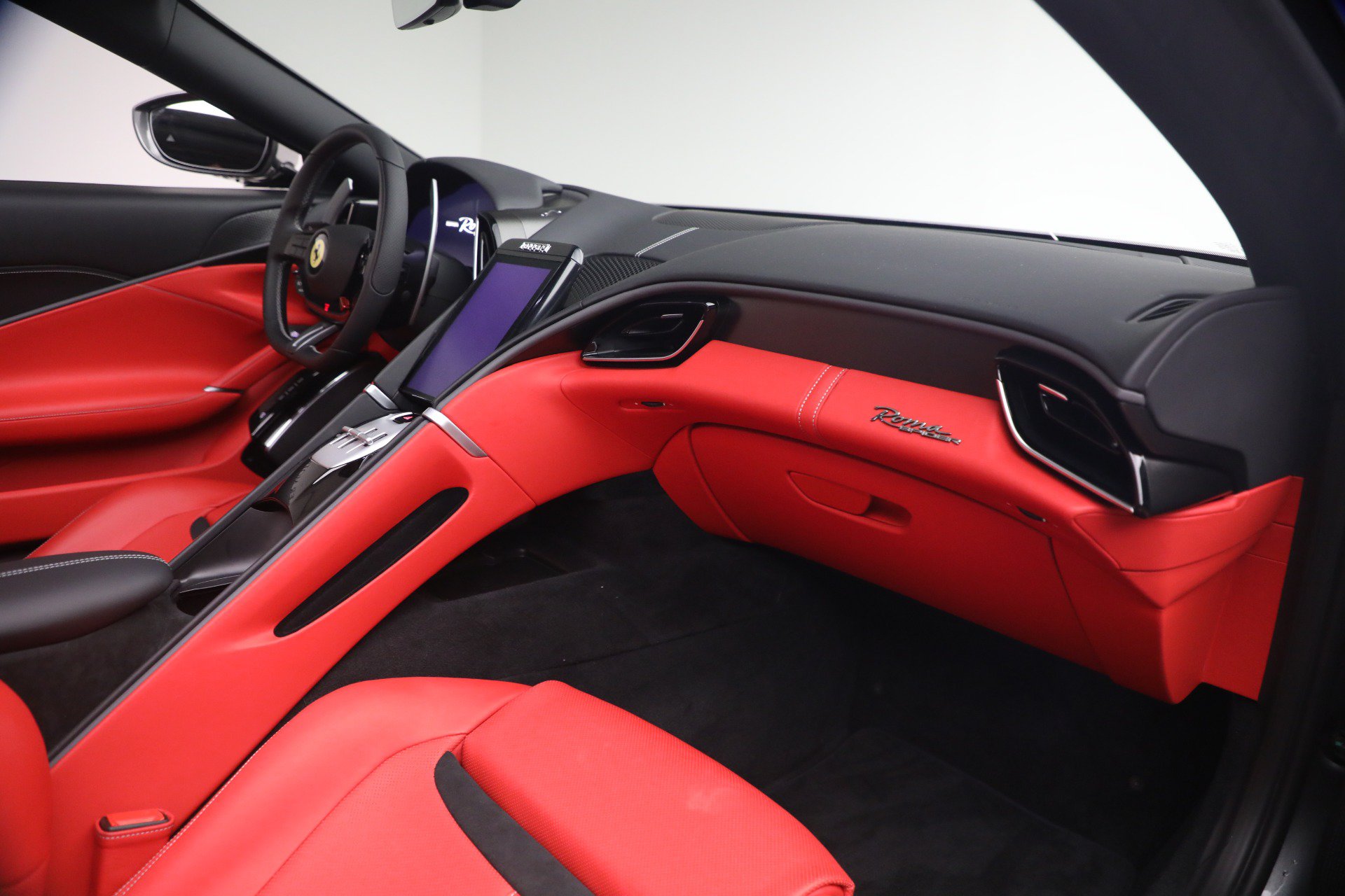 Certified 2026 Ferrari Roma Spider RWD image 16