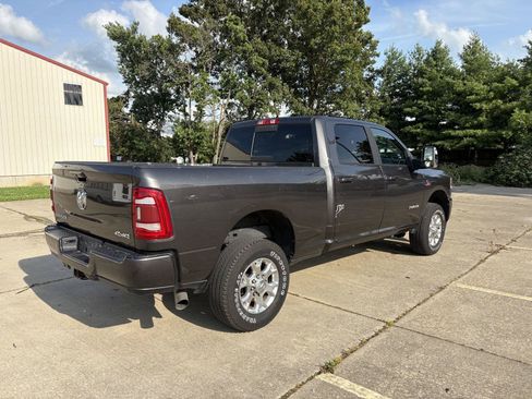 Used 2024 RAM 2500 Laramie w/ Safety Group AWD/4WD image 8