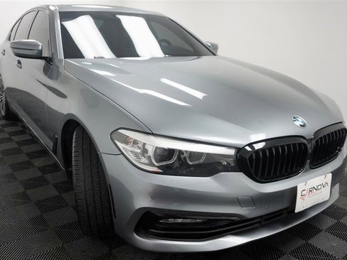 Used 2018 BMW 540i xDrive image 10