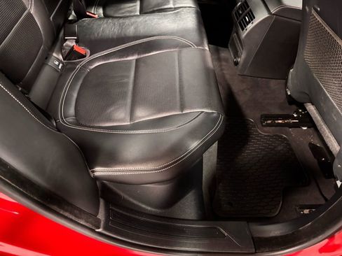 Used 2020 Jaguar XE R-Dynamic S image 24