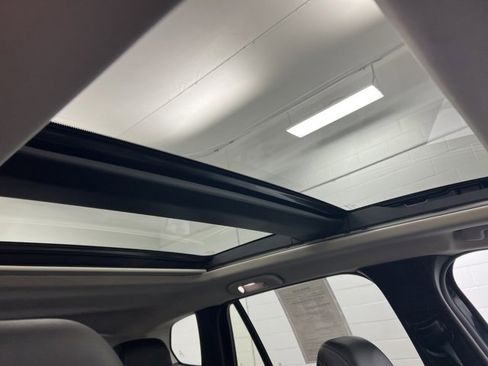 Used 2023 MAZDA CX-50 2.5 S w/ Cargo Package image 26