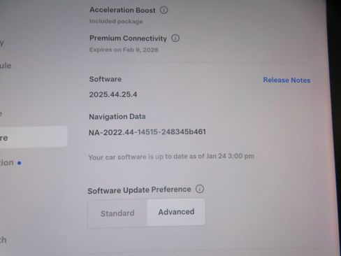 Used 2020 Tesla Model 3 Long Range image 39