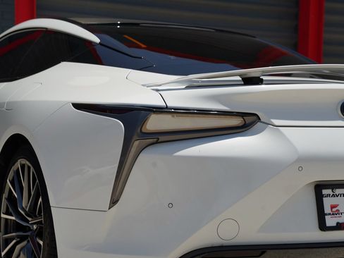 Used 2024 Lexus LC 500 Coupe w/ Dynamic Handling Package RWD image 19