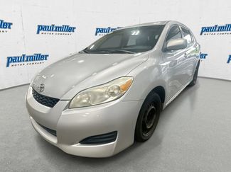 Used 2009 Toyota Matrix FWD video 1