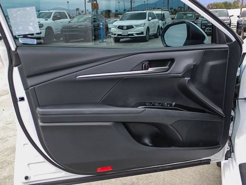 Used 2026 Toyota Camry SE w/ Multimedia Upgrade Package FWD image 22