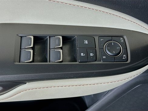 Used 2024 Lexus NX 350 AWD image 13