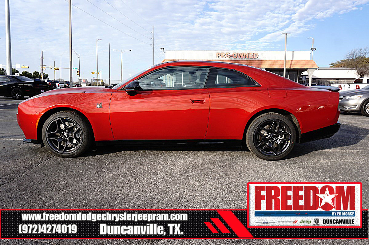 New 2026 Dodge Charger Scat Pack w/ Blacktop Package AWD/4WD image 2
