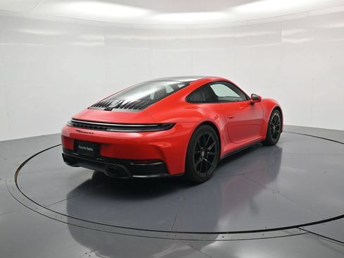Certified 2026 Porsche 911 Carrera 4S AWD/4WD image 30