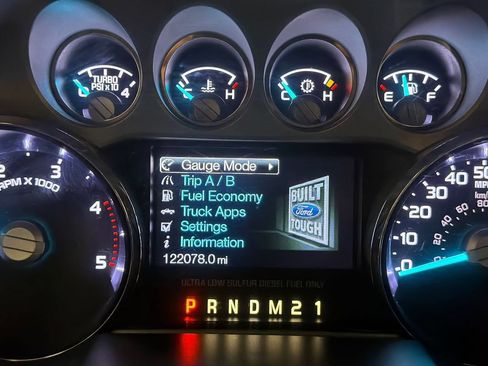 Used 2013 Ford F250 Lariat w/ Lariat Ultimate Pkg AWD/4WD image 18