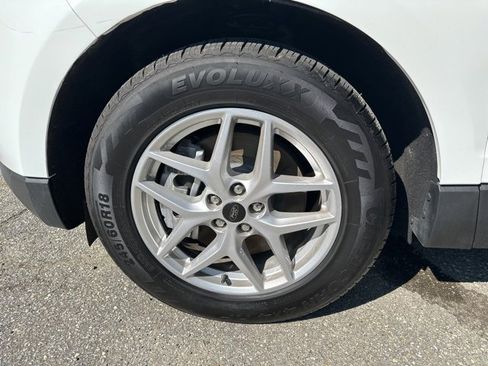 Used 2023 Ford Edge SEL image 32