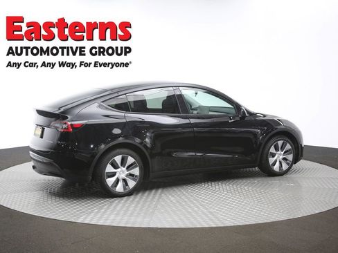 Used 2021 Tesla Model Y Long Range image 41