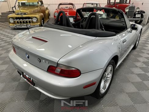 Used 2000 BMW Z3 2.5i image 14