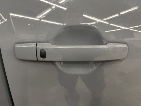 New 2026 Nissan Frontier SV AWD/4WD image 16