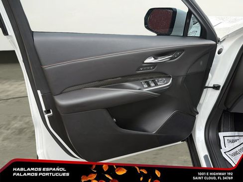 Certified 2022 Cadillac XT4 Sport w/ LPO, ONYX Package FWD image 12