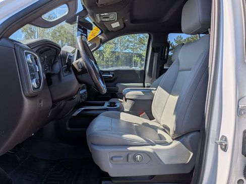Used 2021 GMC Sierra 1500 SLT w/ SLT Premium Package AWD/4WD image 16