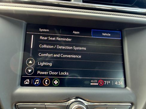 Used 2021 Chevrolet TrailBlazer LS FWD image 52