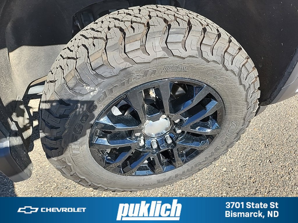 Used 2025 GMC Sierra 2500 AT4 w/ AT4 Premium Plus Package AWD/4WD image 59