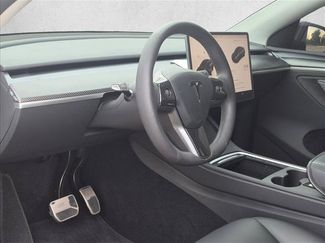 Used 2024 Tesla Model Y Long Range AWD/4WD video 2