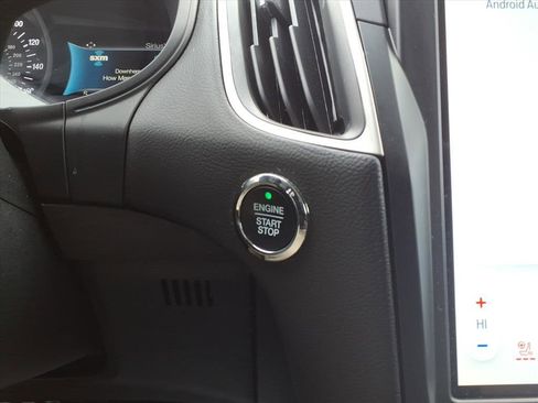 Certified 2024 Ford Edge SEL w/ Convenience Package image 23