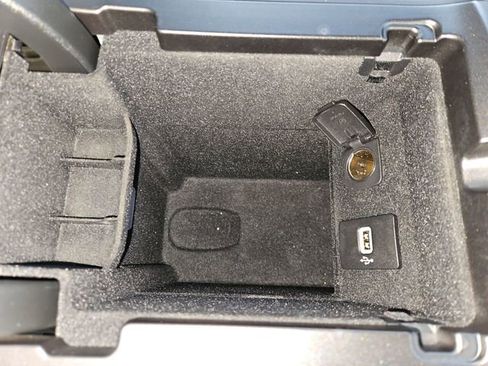 Used 2019 Lincoln Nautilus Reserve w/ Cargo Utility Package AWD/4WD image 37