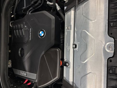 Used 2023 BMW X3 xDrive30i w/ M Sport Package image 11