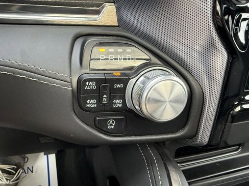 Used 2020 RAM 1500 Limited image 31