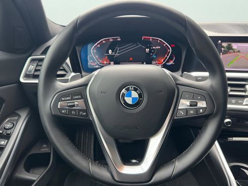 Used 2019 BMW 330i Sedan w/ Convenience Package RWD image 19