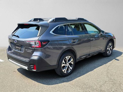Used 2021 Subaru Outback Touring AWD/4WD image 3