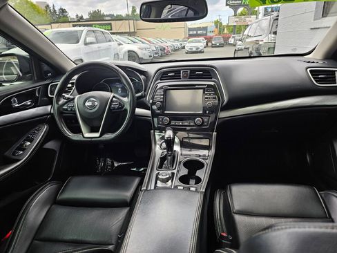 Used 2018 Nissan Maxima 3.5 SL image 13