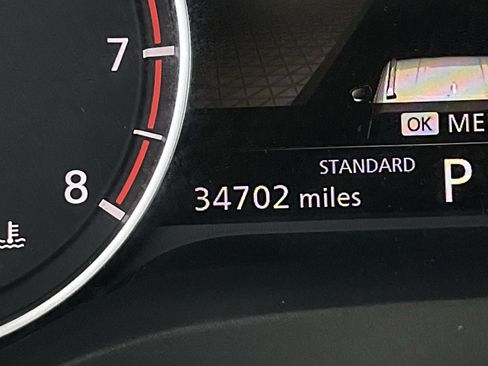 Used 2025 Nissan Rogue SV FWD image 33