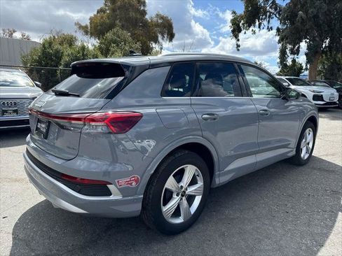 Used 2023 Audi Q4 e-tron Premium Plus w/ Premium Plus AWD/4WD image 3