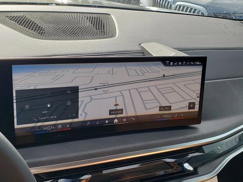 New 2026 BMW X5 xDrive40i w/ Climate Comfort Package image 11