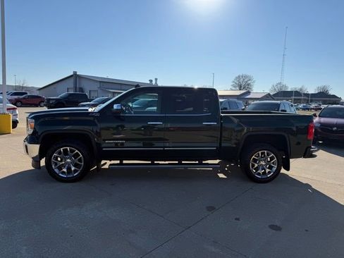 Used 2014 GMC Sierra 1500 SLT w/ SLT Crew Cab Value Package image 4