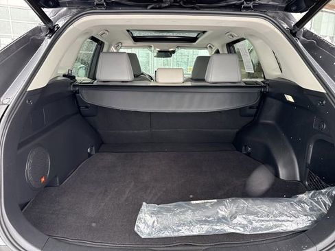Used 2022 Toyota RAV4 Limited image 28