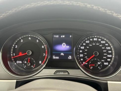 Used 2021 Volkswagen Atlas SE image 22