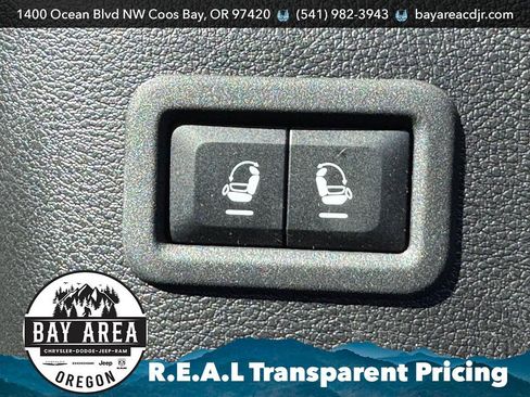 New 2025 Jeep Wagoneer Series III w/ Premium Group I image 24