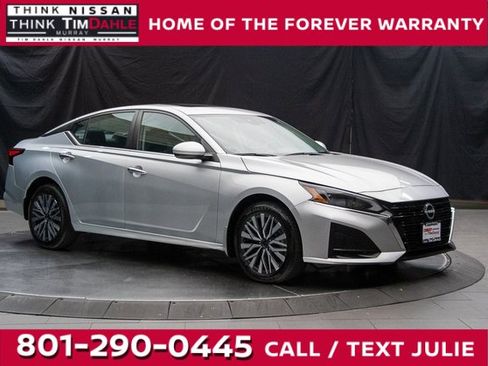 Used 2025 Nissan Altima 2.5 S image 1