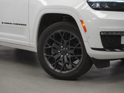 Used 2024 Jeep Grand Cherokee L Summit