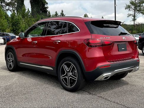 Used 2026 Mercedes-Benz GLA 250 image 3