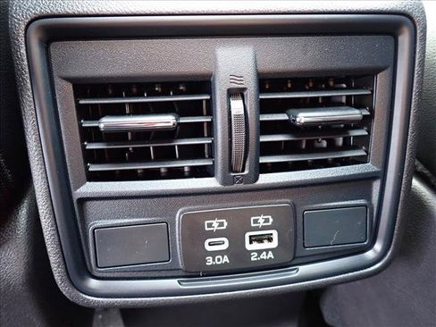 Certified 2026 Subaru Forester Premium AWD/4WD image 10