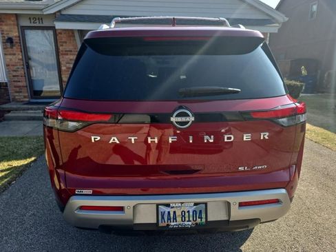 Certified 2023 Nissan Pathfinder SL image 5