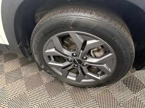 Certified 2024 Kia Seltos S AWD/4WD image 46