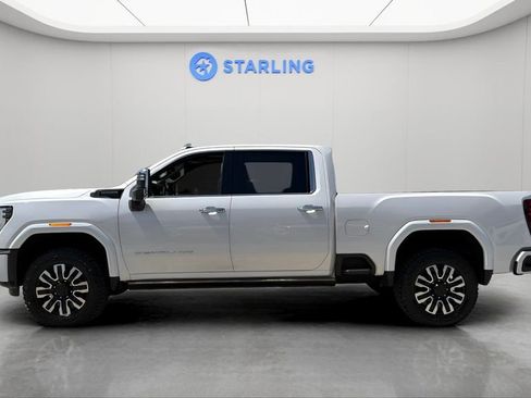 Certified 2024 GMC Sierra 3500 Denali Ultimate AWD/4WD image 3