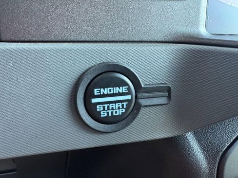 Used 2024 Ford Bronco Everglades AWD/4WD image 22