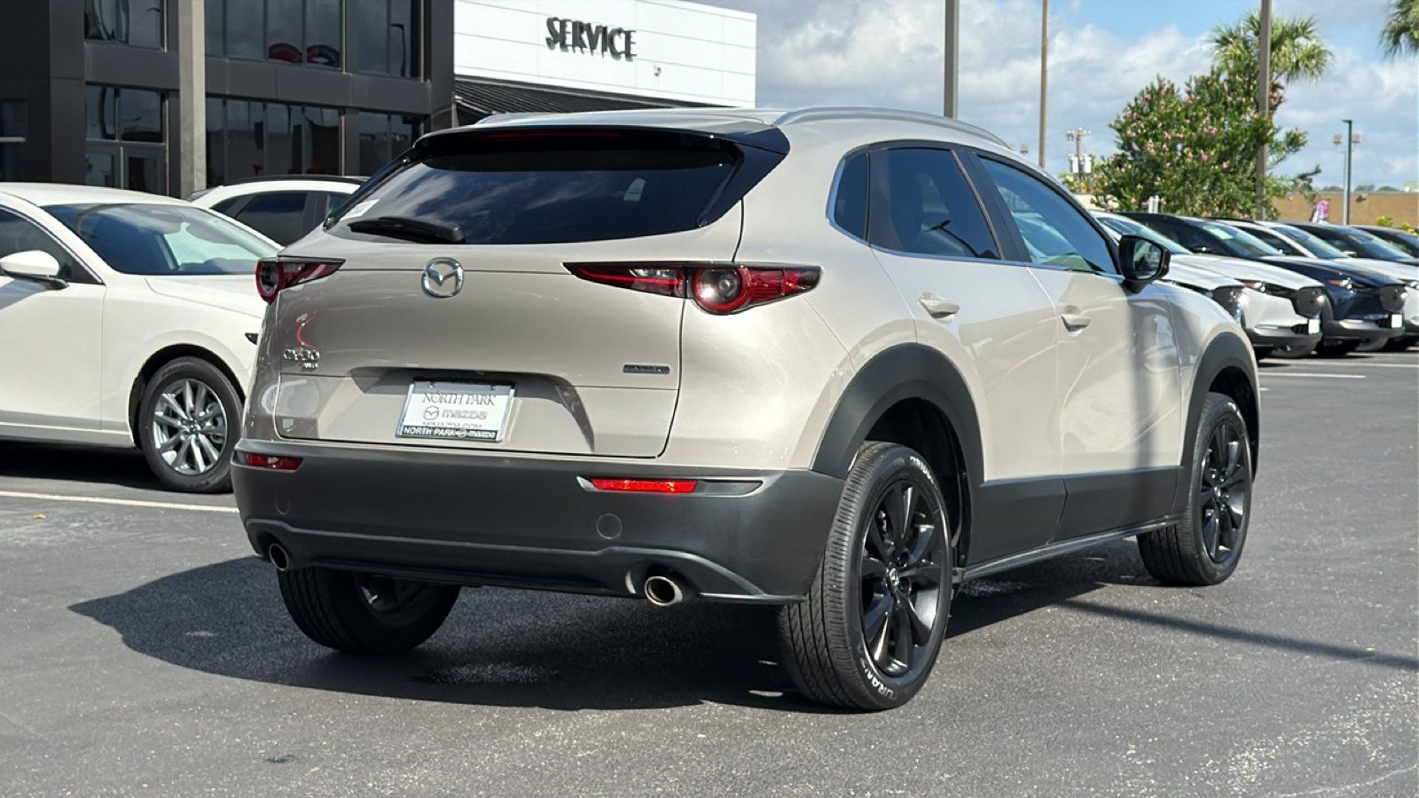 Certified 2024 MAZDA CX-30 AWD 2.5 S w/ Select Sport Pkg image 4
