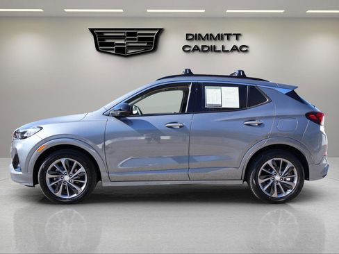 Used 2021 Buick Encore GX Essence w/ Advanced Technology Package image 2