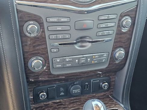 Used 2019 Nissan Armada Platinum w/ Captain's Chairs Package image 22