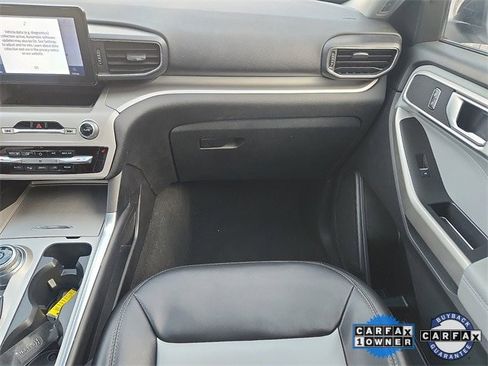 Certified 2023 Ford Explorer XLT w/ Equipment Group 202A image 10