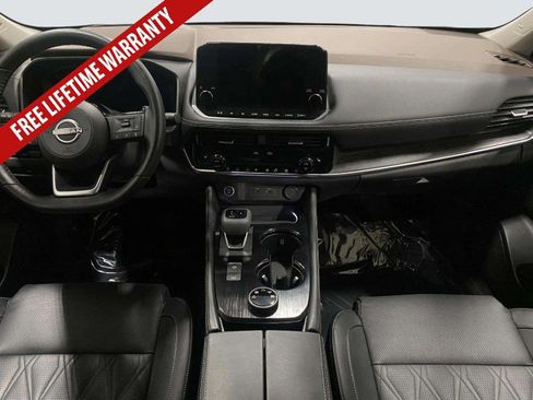 Used 2023 Nissan Rogue Platinum AWD/4WD image 25