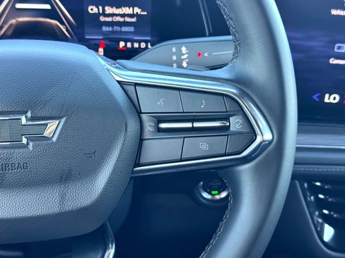 Used 2025 Chevrolet Tahoe Z71 image 24